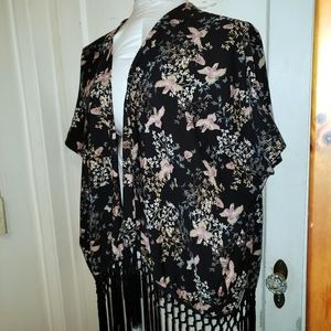 Vintage bird butterfly long fringe kimono Fits Large to 3X